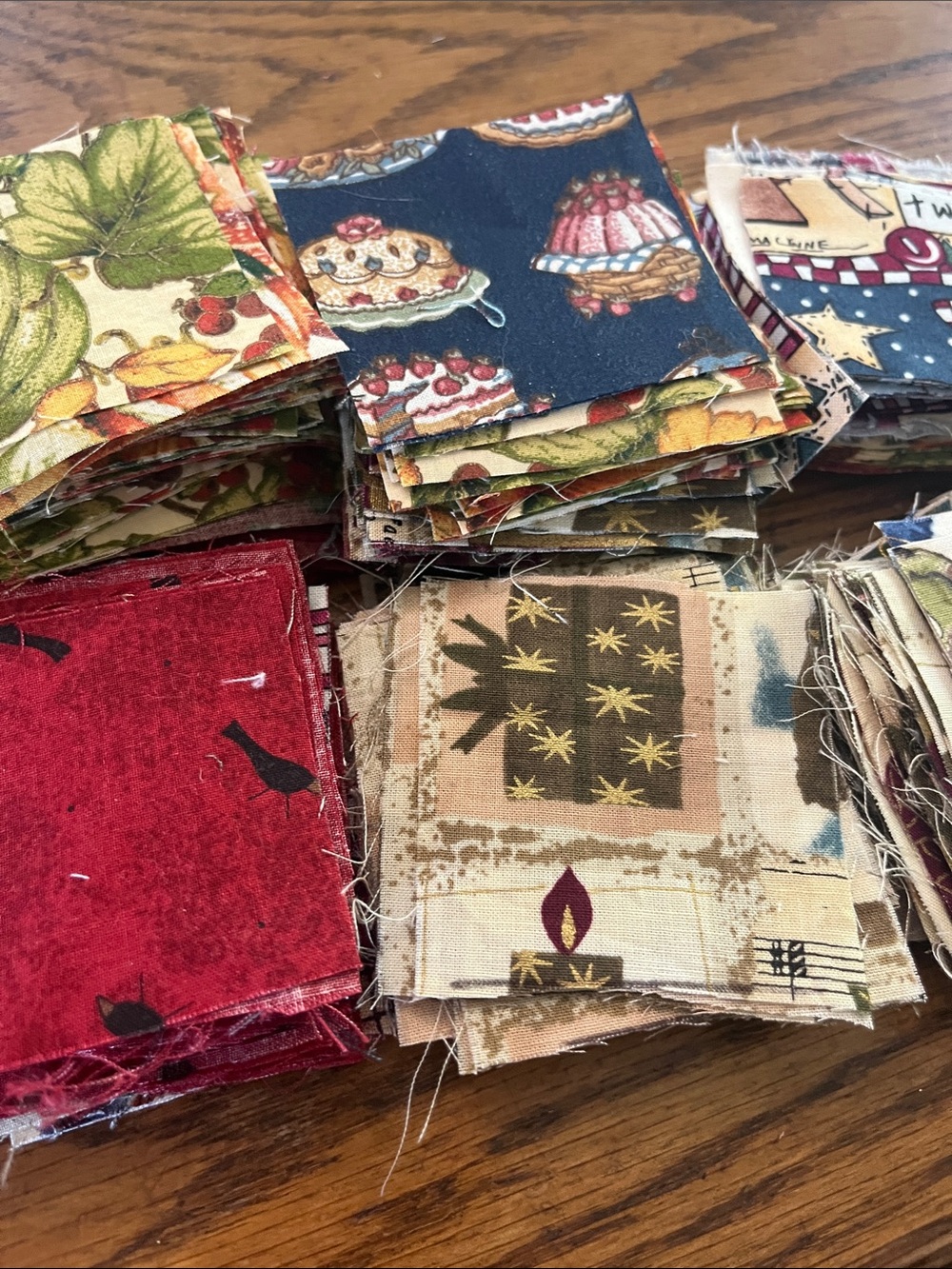 Mini cotton quilt Holiday Fabric Squares
